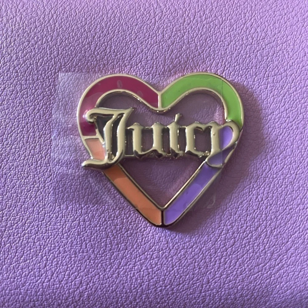 NWT-JUICY COUTURE-LOVE MODE CARD HOLDER KEY CHAIN